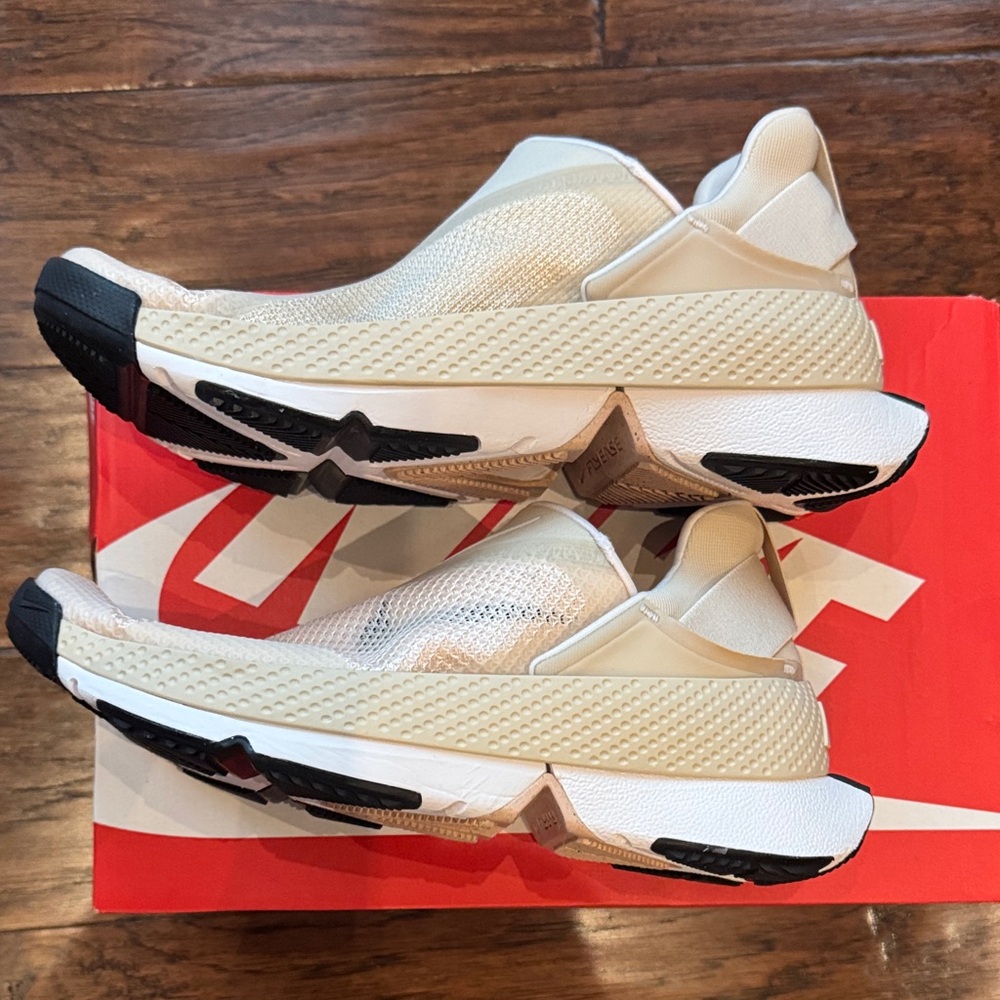 Nike New in Box women’s shoes size 9.5